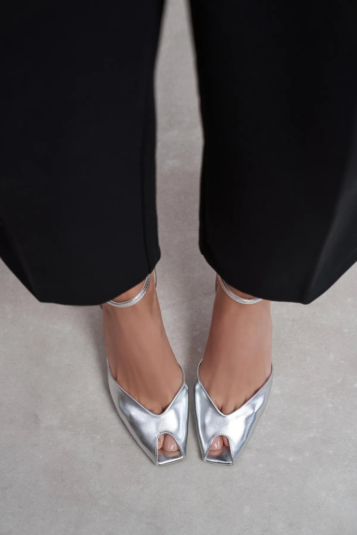 VELA Silver Rustic Open Toe Ankle Strap Women’s Heel Shoes
