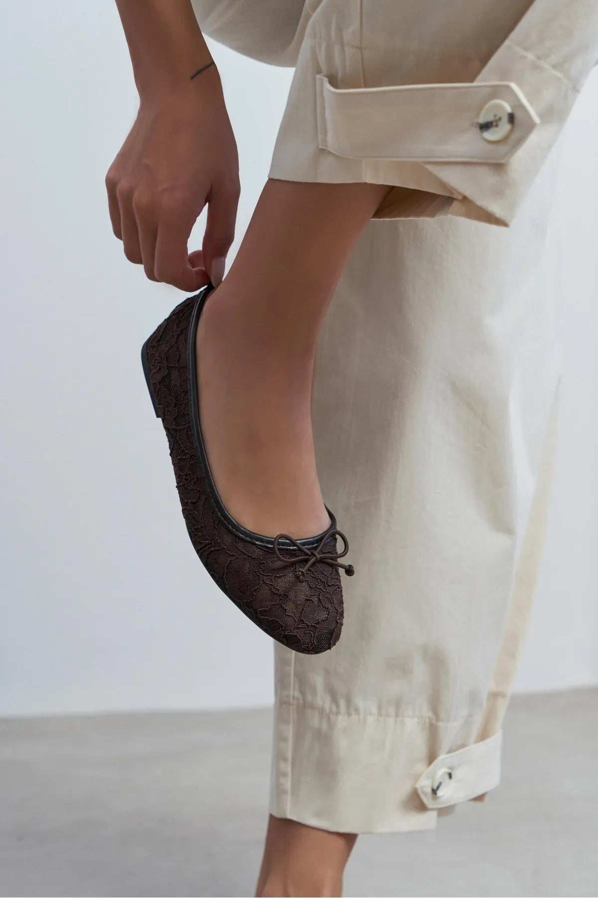 MAGNI Brown Lace Embroidered Bow Detail Women’s Ballet Flats | Ballet Flats | FOOTWEAR | Lebbse MAGNI Brown Lace Embroidered Bow Detail Women’s Ballet Flats | Ballet Flats | FOOTWEAR | Lebbse