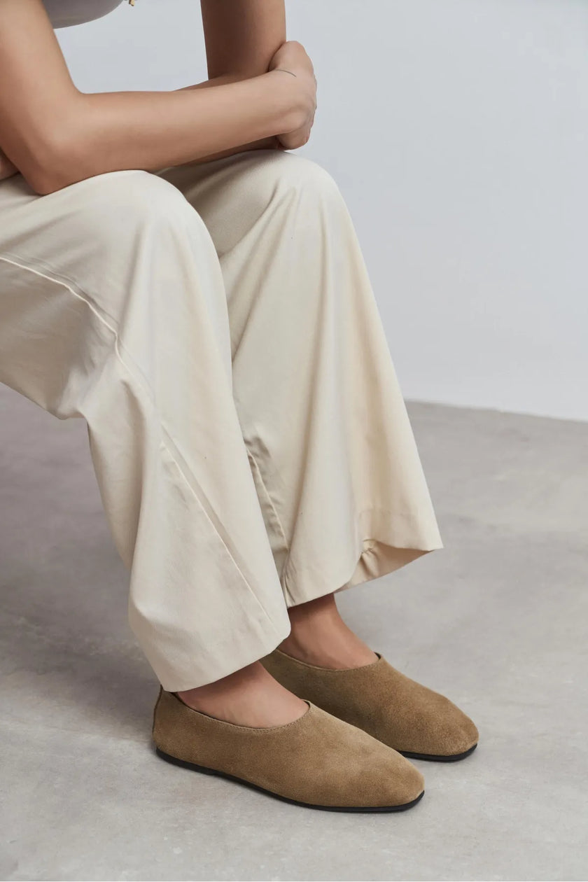 BINNEY Rome Beige Suede Leather Women’s Ballerina Flats