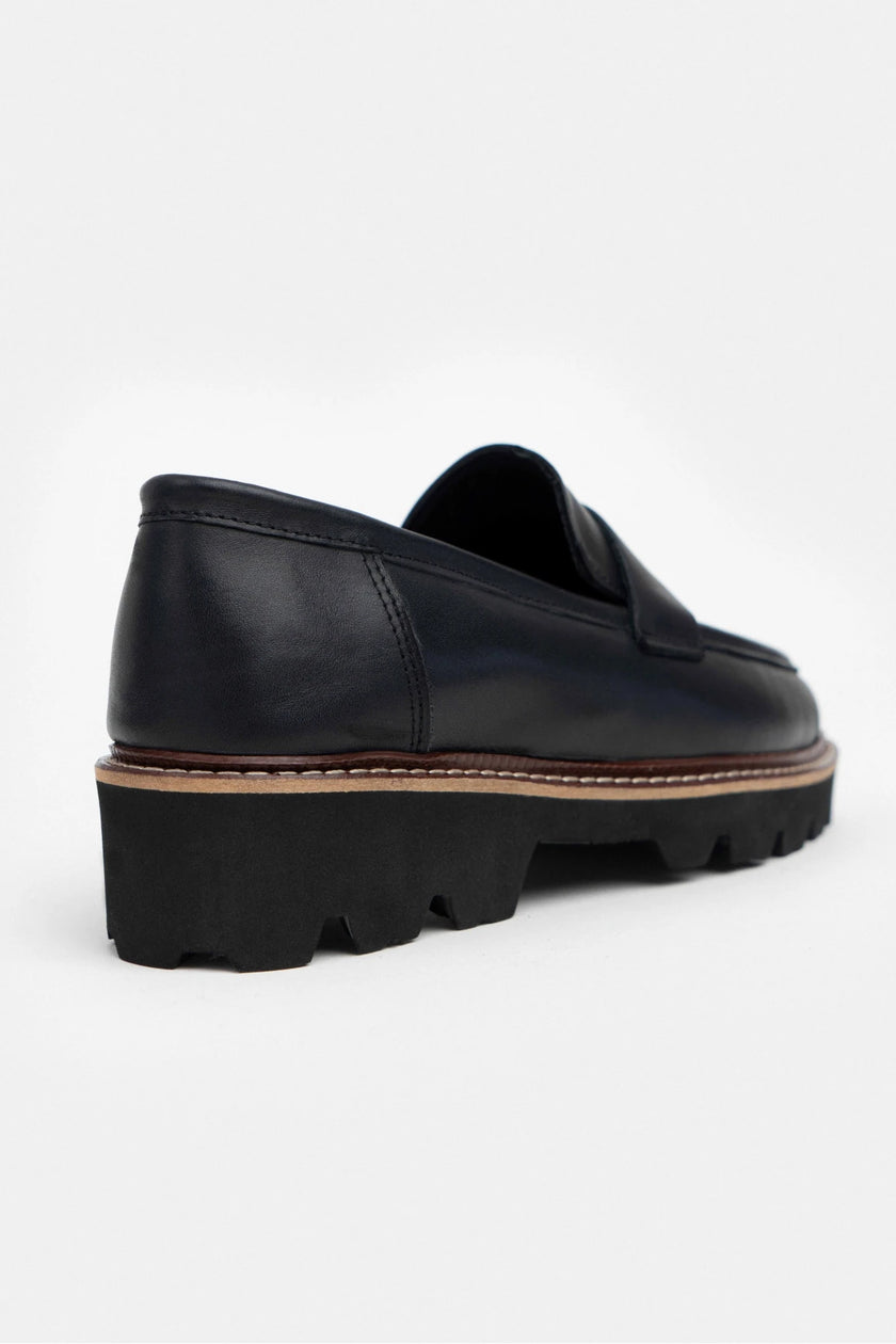 VOLTRAN BLACK GENUINE MATTE THICK-SOLED WOMEN'S LOAFER SHOES