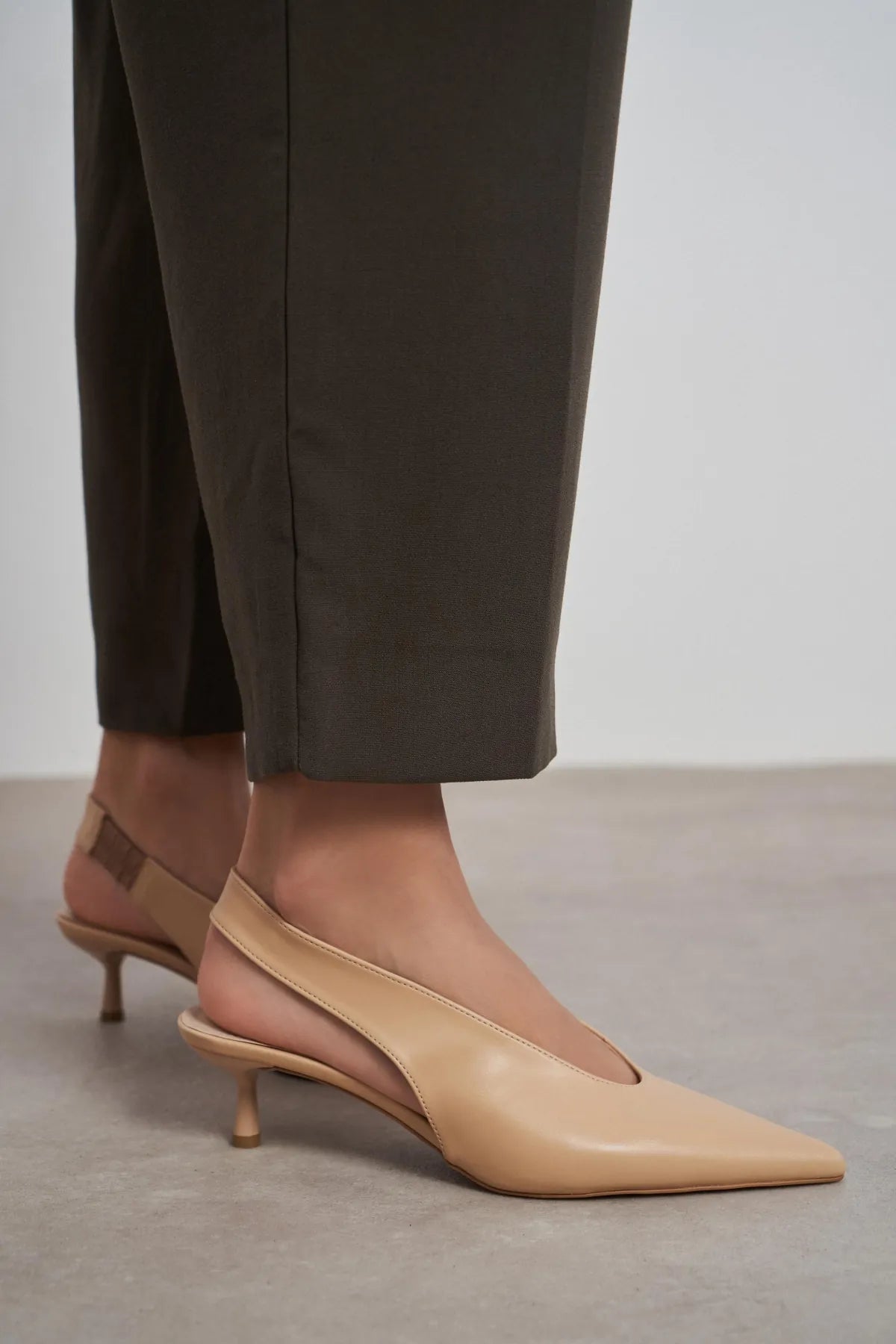 LUNIX Nude Matte Pointed Toe Slingback Women’s Heels | FOOTWEAR | Heels | Lebbse LUNIX Nude Matte Pointed Toe Slingback Women’s Heels | FOOTWEAR | Heels | Lebbse