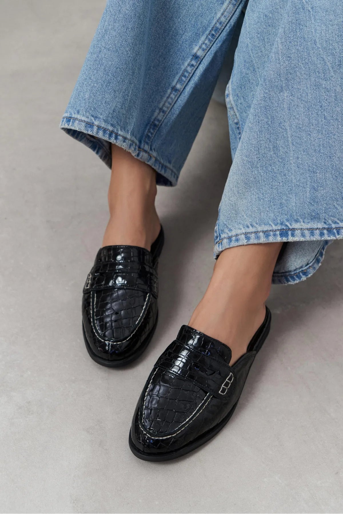 PORLY Black Croco Patent Genuine Leather Loafer Slippers | FOOTWEAR | Slipper | Lebbse PORLY Black Croco Patent Genuine Leather Loafer Slippers | FOOTWEAR | Slipper | Lebbse