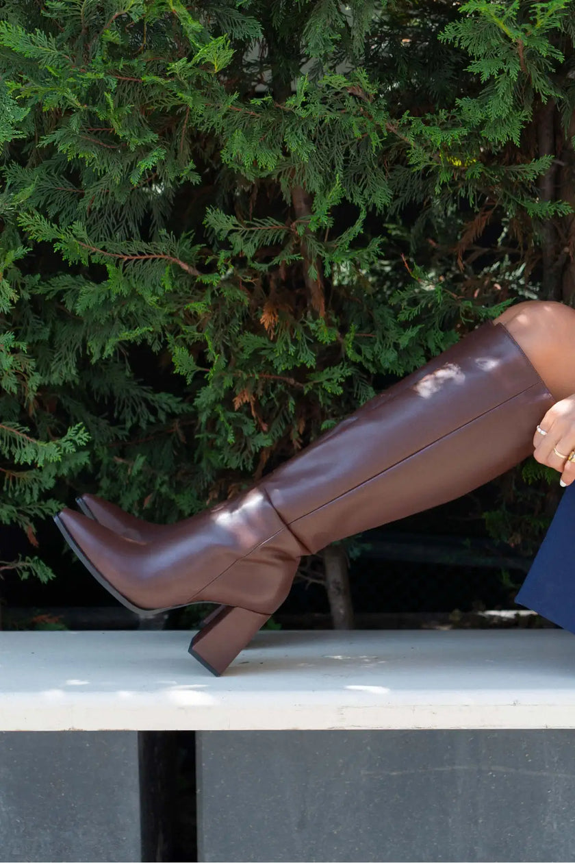 JULES BROWN MATTE ZIPPER DETAIL WOMEN'S HIGH-HEEL BOOTS