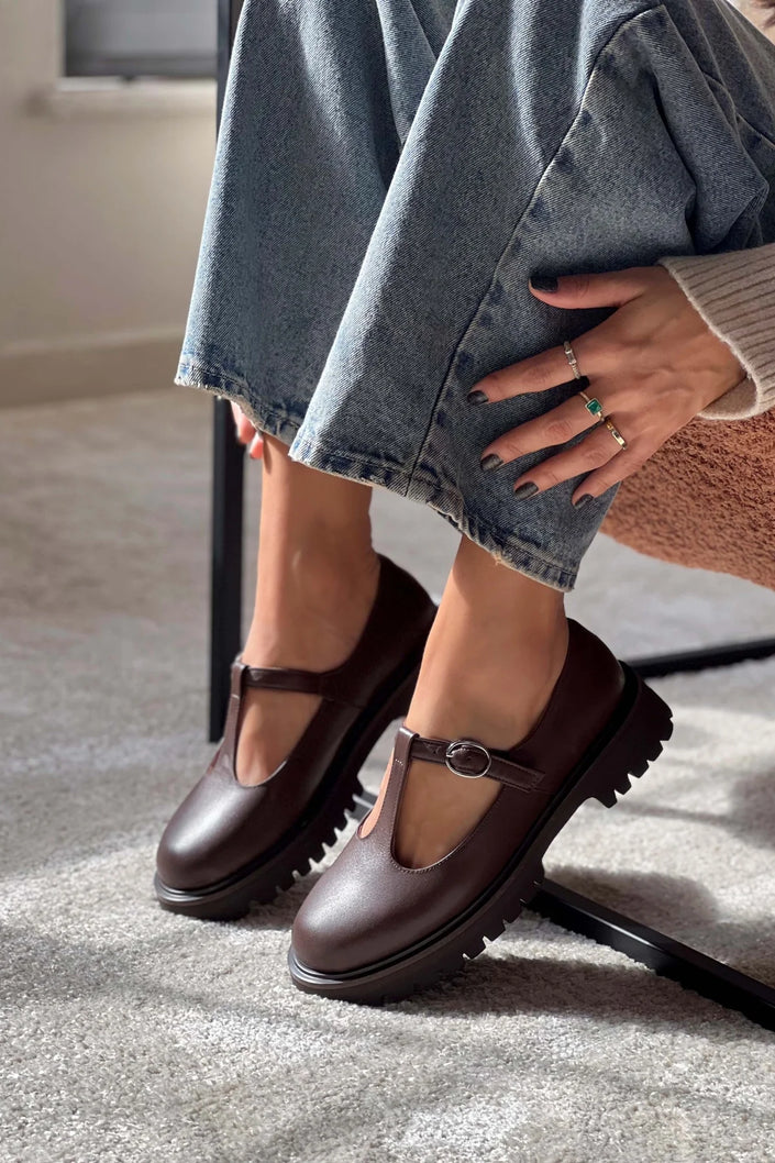 STANA BROWN BUCKLE DETAIL THICK-SOLED WOMEN'S SHOES