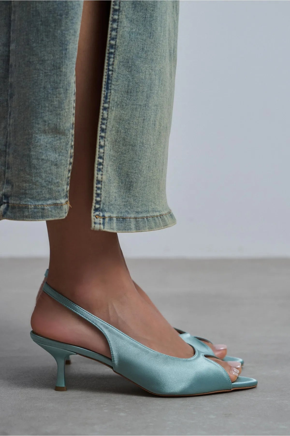 SALVA Turquoise Satin Pointed Toe Open Front Women’s Heels
