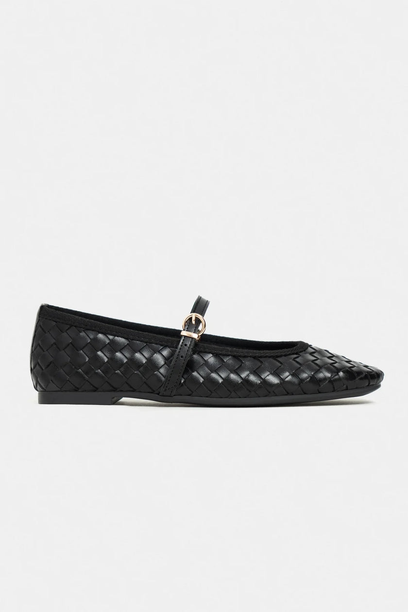 JEREMI Black Pattern Matte Buckle Detail Women’s Ballet Flats