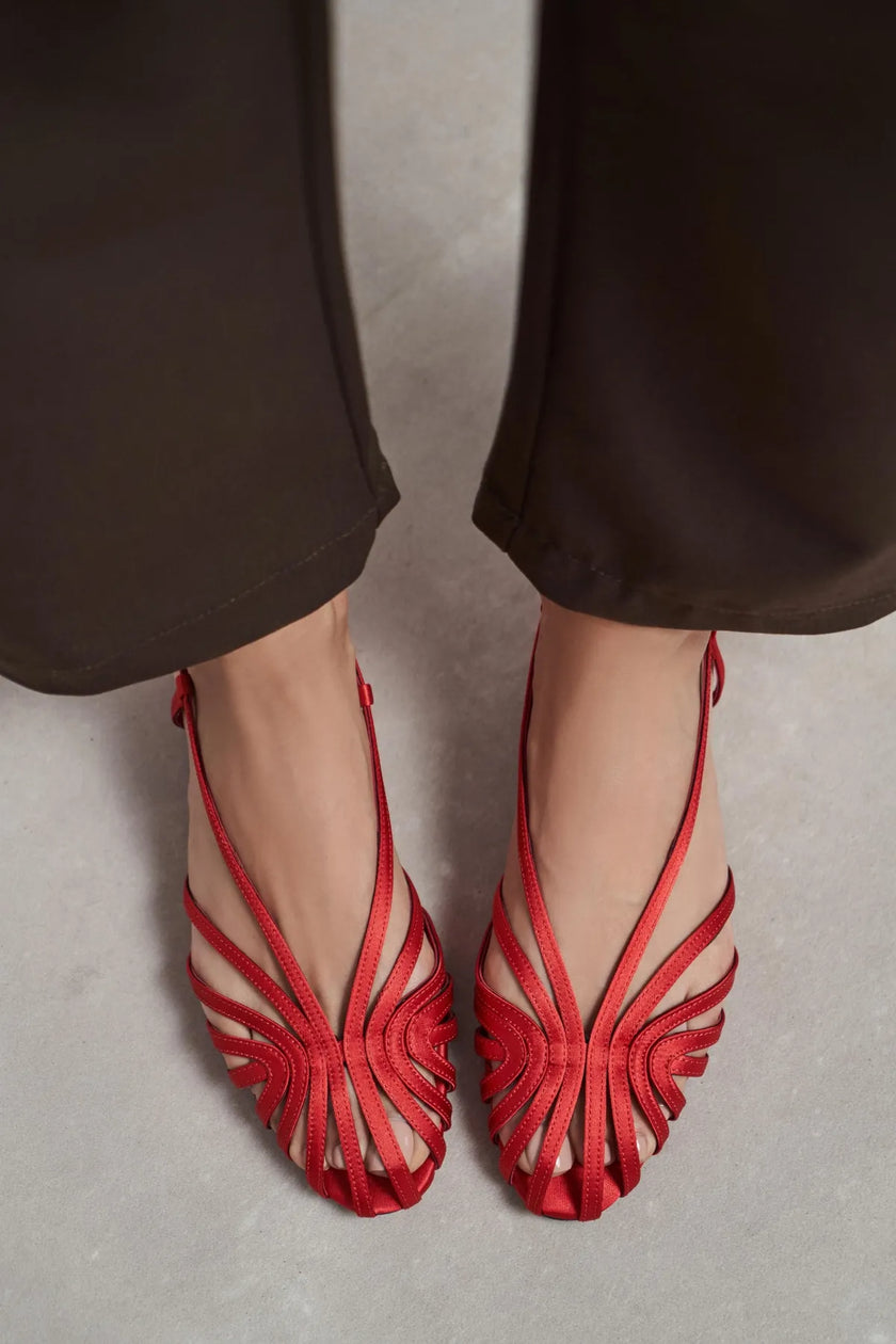 LENY Red Satin Piped Low-Heel Women's SandalsV
