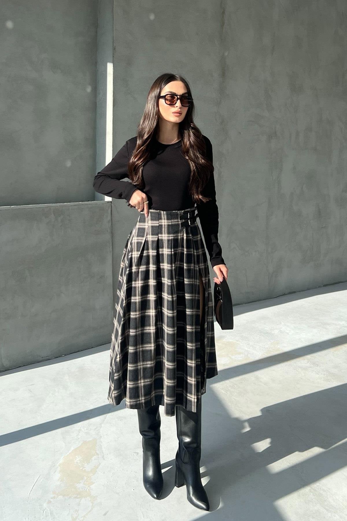 Anthracite Belt Detailed Plaid Patterned Skirt