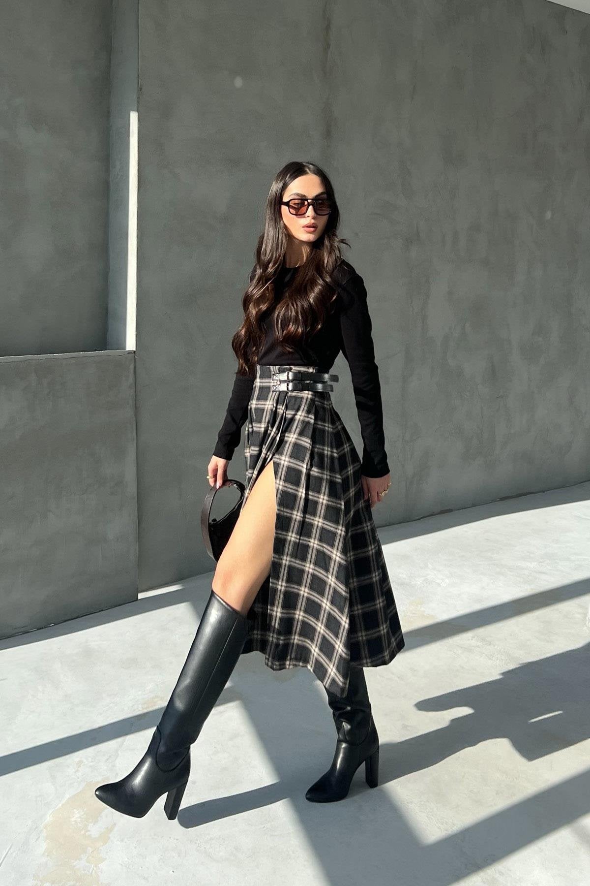 Anthracite Belt Detailed Plaid Patterned Skirt