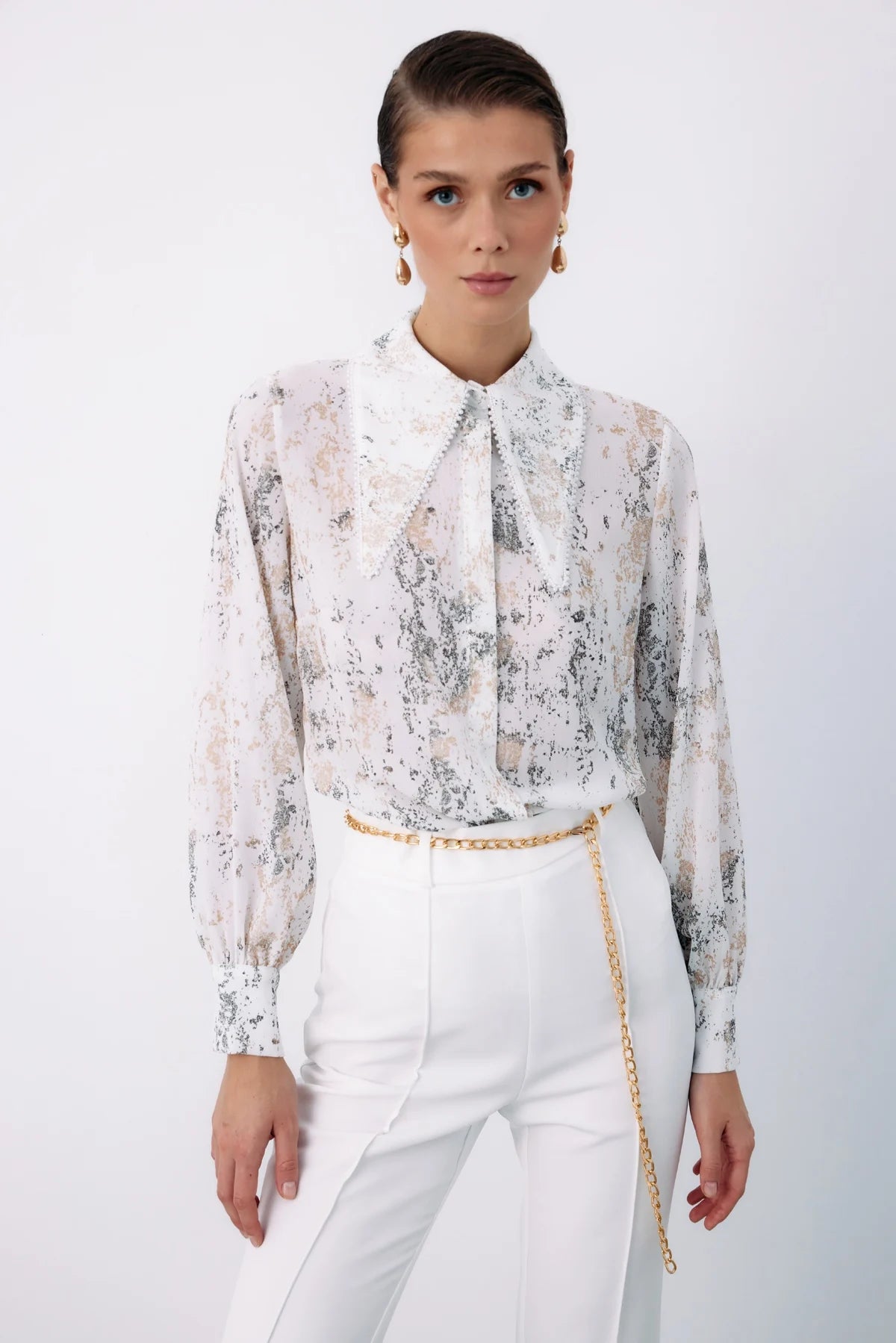 Wide Pearl Collar Shirt OFFWHIT-GOLD