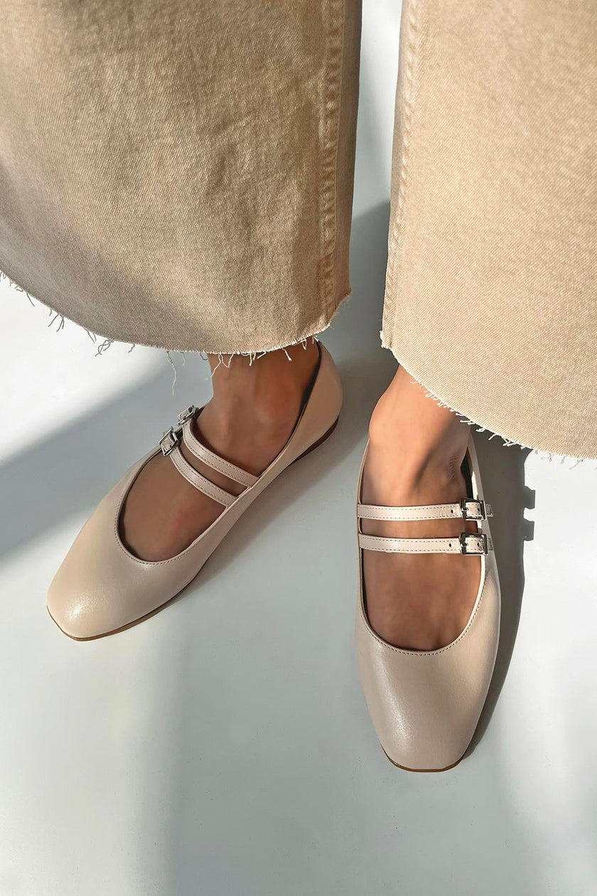 Elvira Women's Belt Detail Leather Ballerina - Beige