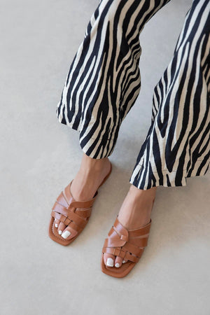 Luz Tan Casual Leather Slippers