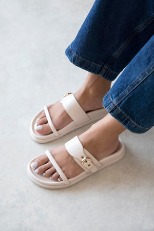 Zeus Beige Buckle Detail Casual Comfort Leather Slippers