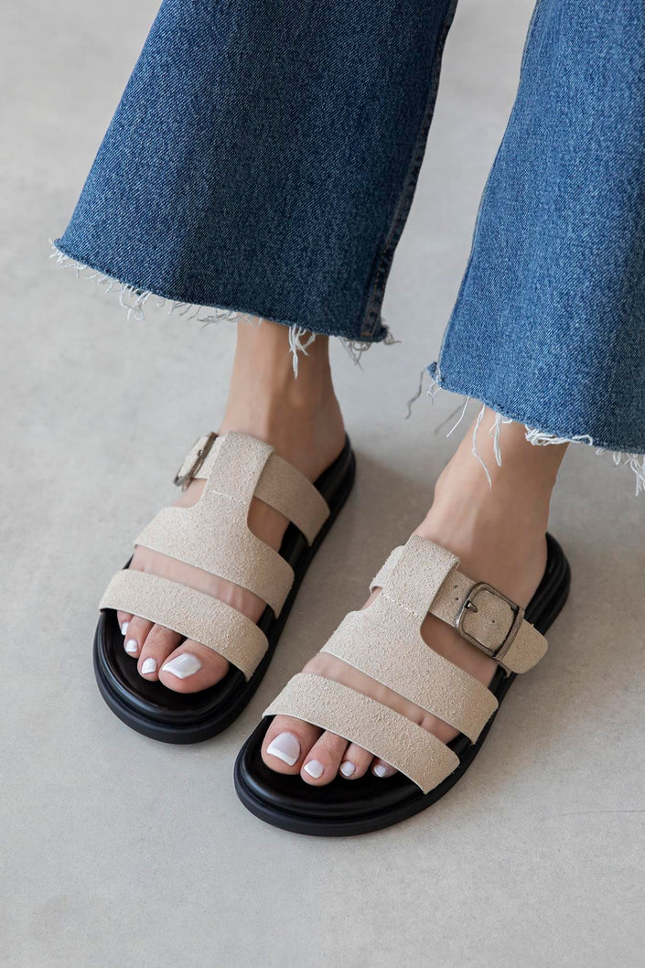 Toff Beige Buckle Detail Casual Comfort Suede Slippers