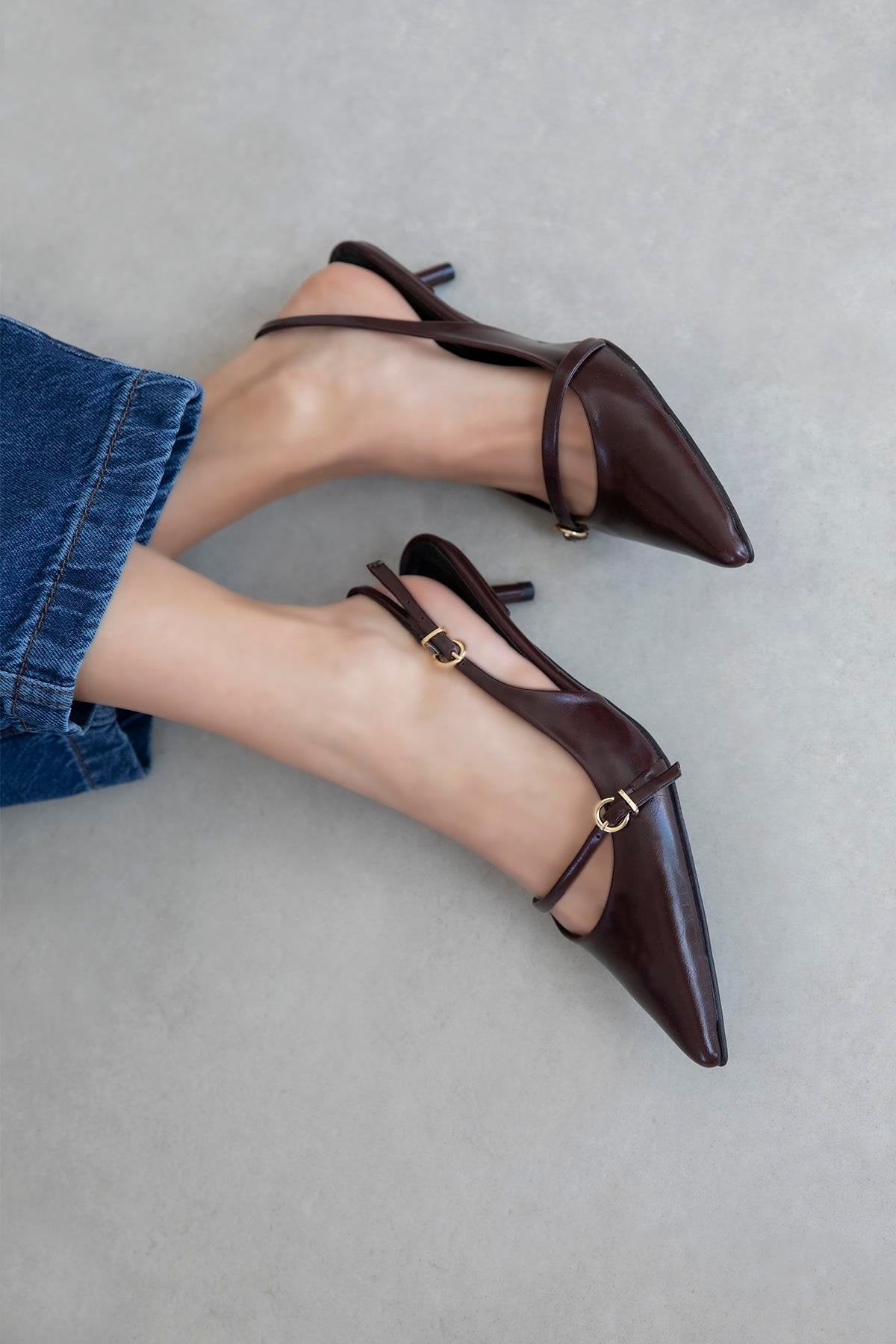 Valeria Women's Heeled Crinkle Leather Shoes- Burgundy