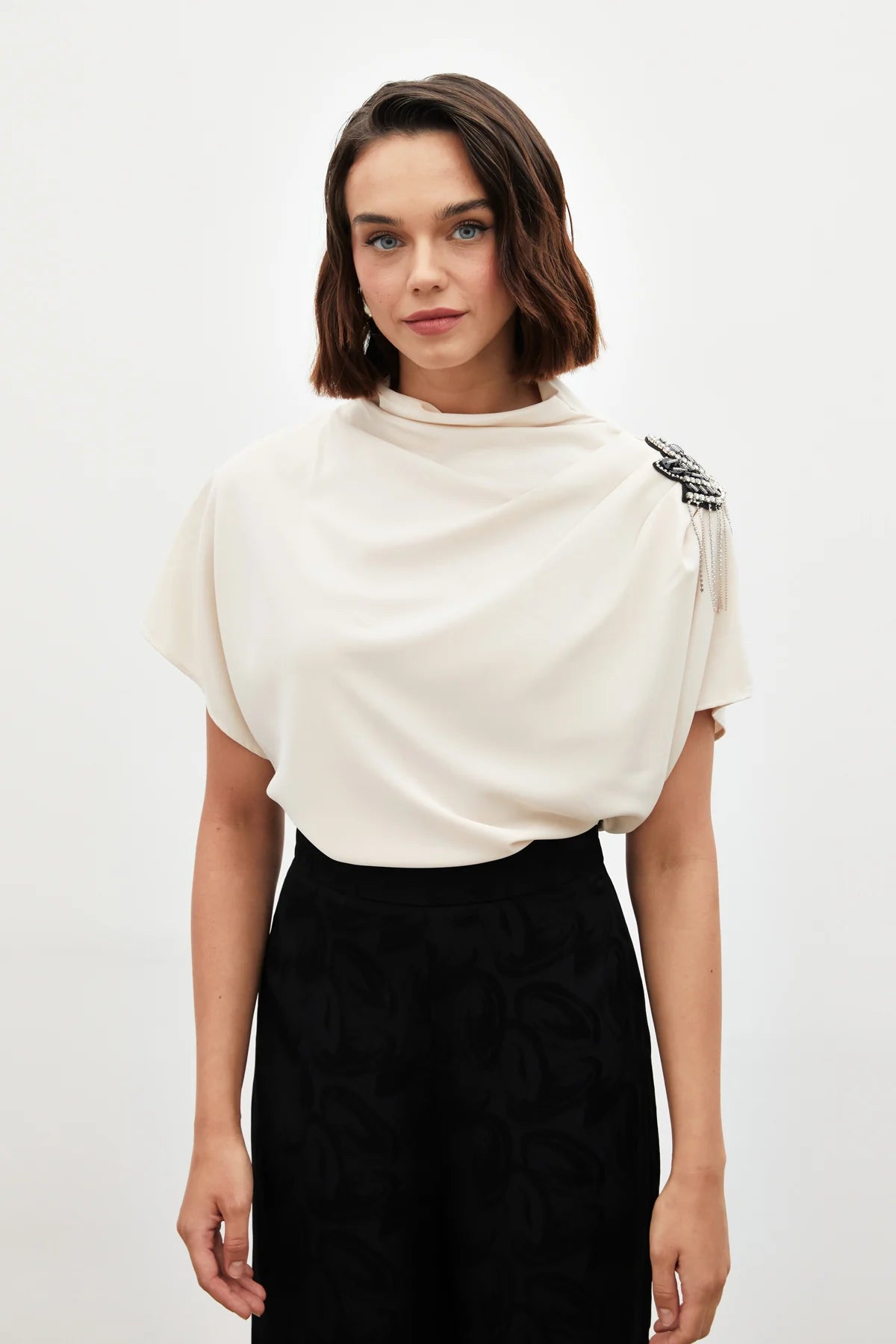 One Shoulder Accessory Casual Blouse - BEIGE