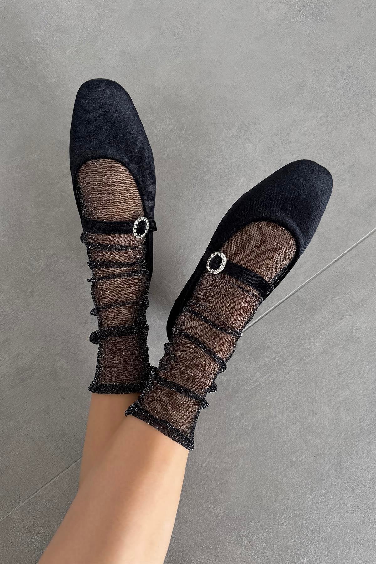 Berny Women's Belt Detail Velvet Ballerina Flats - Black