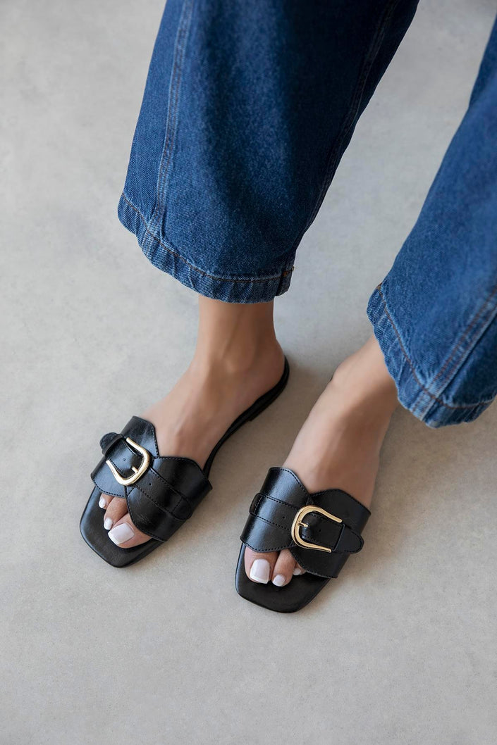 Pablo Women's Casual Leather Slippers - black