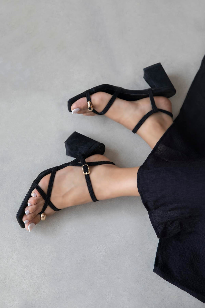 Ketrin Women's Suede Flip-Flop Sandals- Black