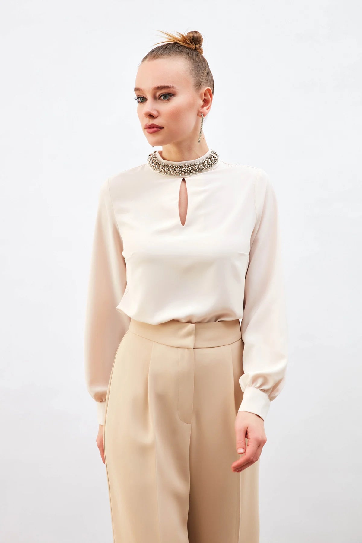 Collar Accessory Blouse - BEIGE