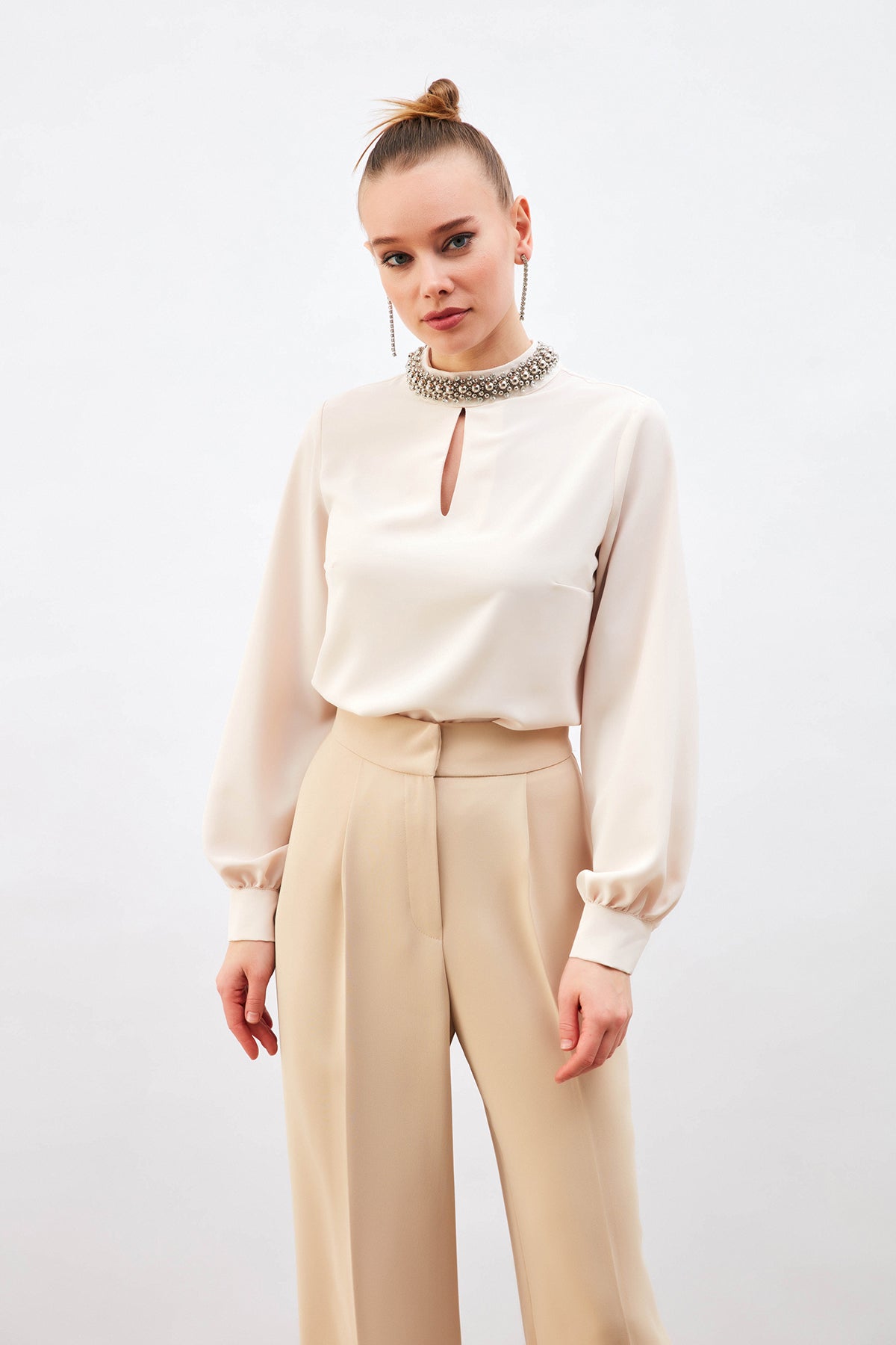 Collar Accessory Blouse - BEIGE