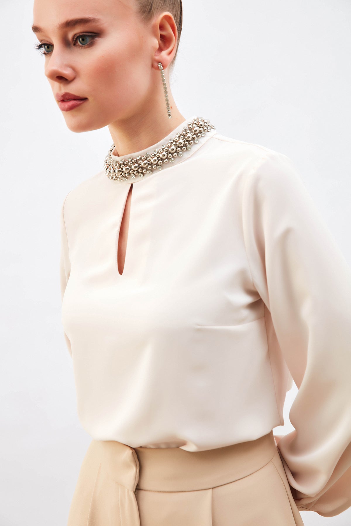 Collar Accessory Blouse - BEIGE