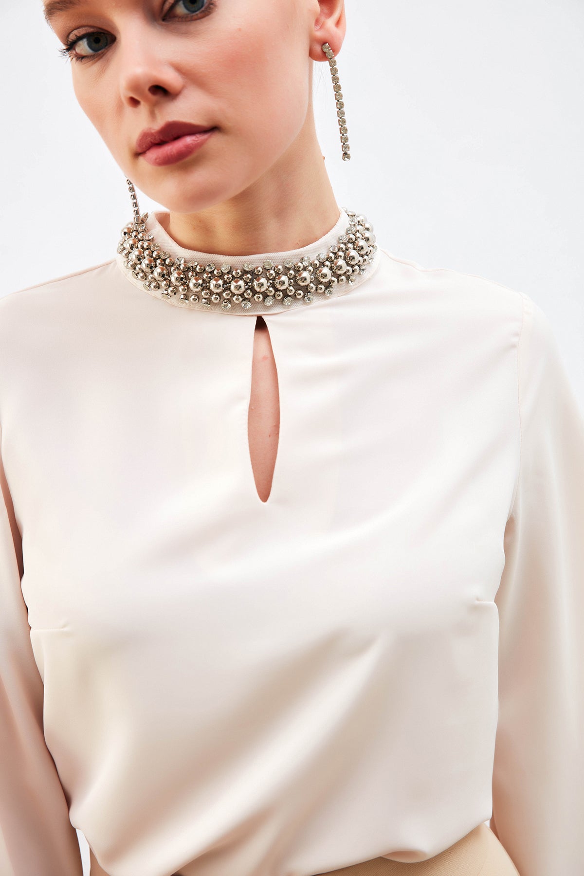 Collar Accessory Blouse - BEIGE