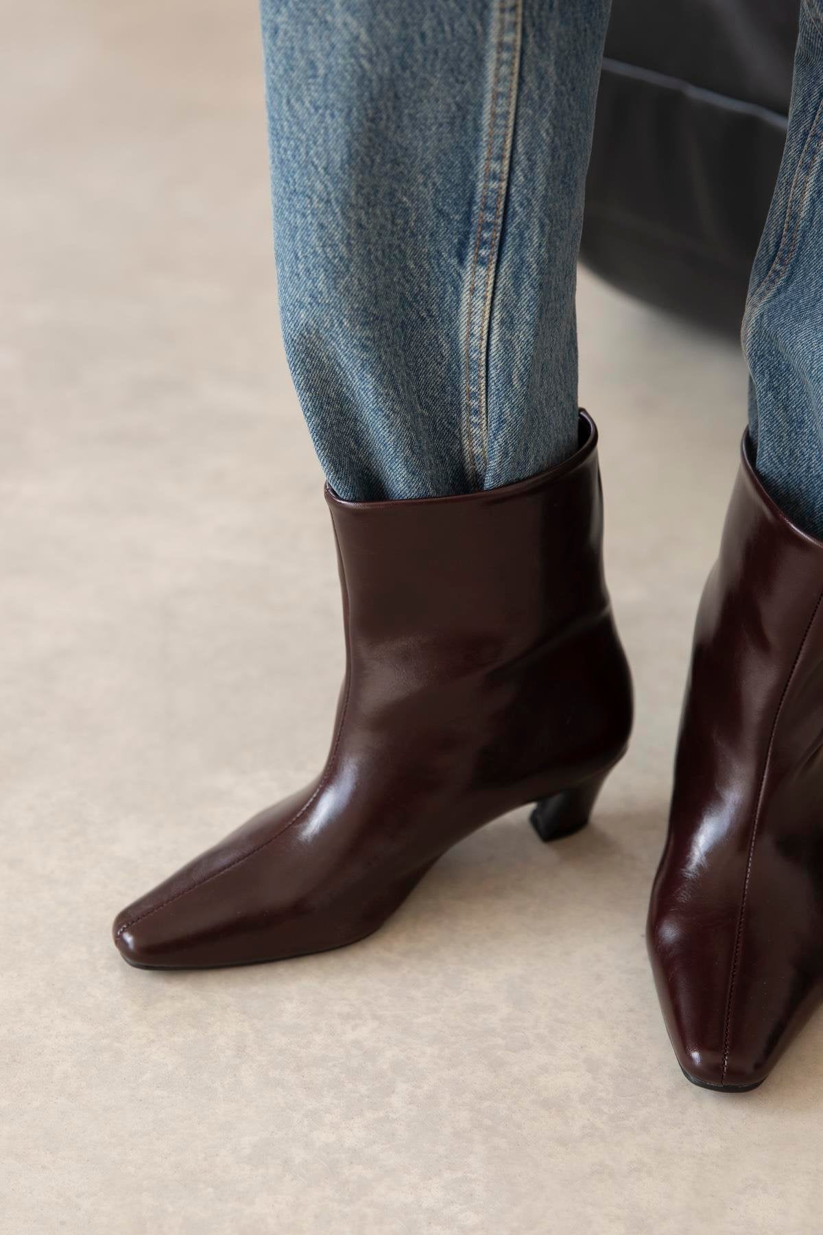 Bella Women's Pino Heel Crinkle Leather Boots - Burgundy