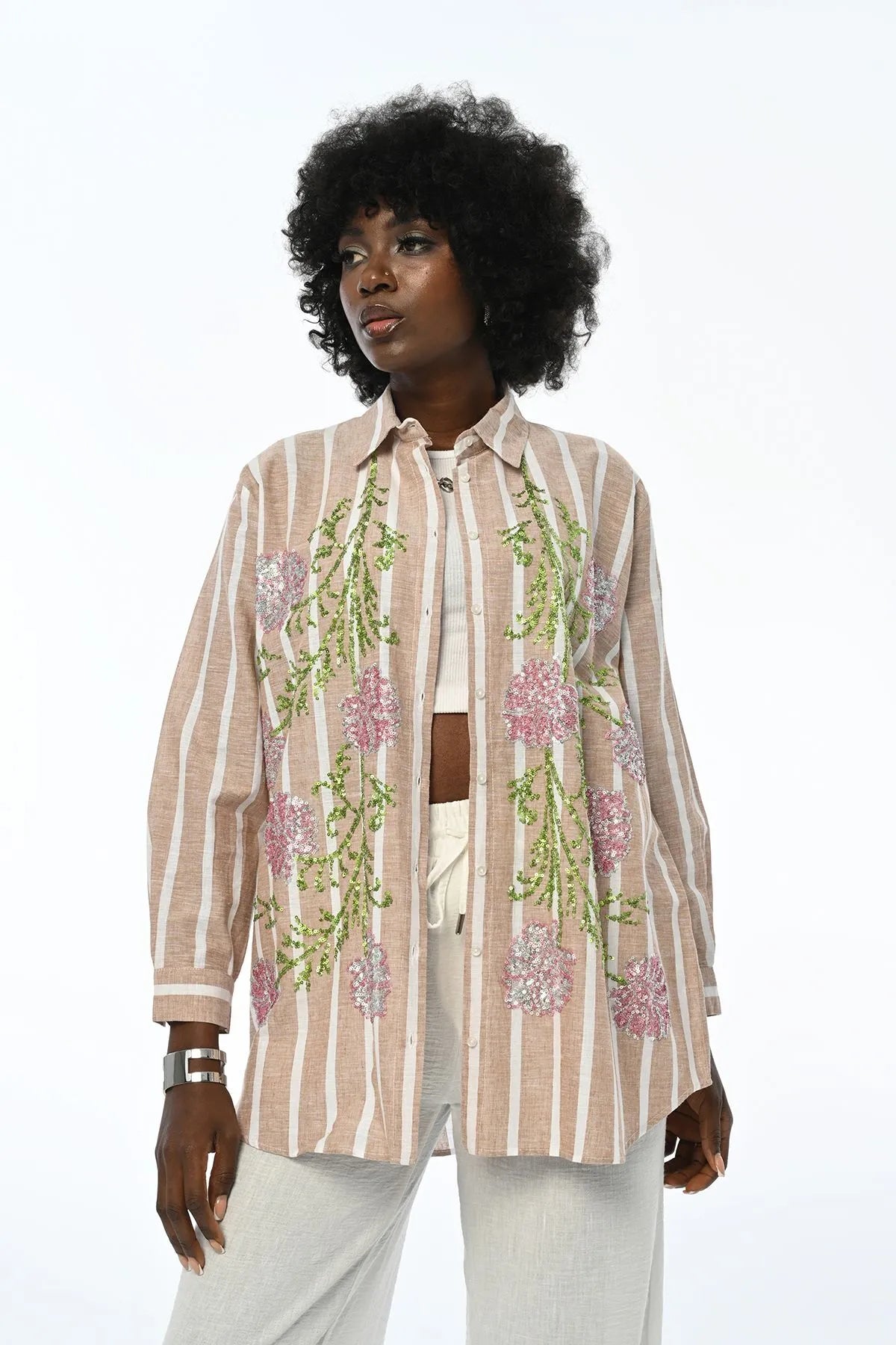 WOMEN'S STRIPED OVERSIZE CUT FLORAL EMBROIDERY SHIRT