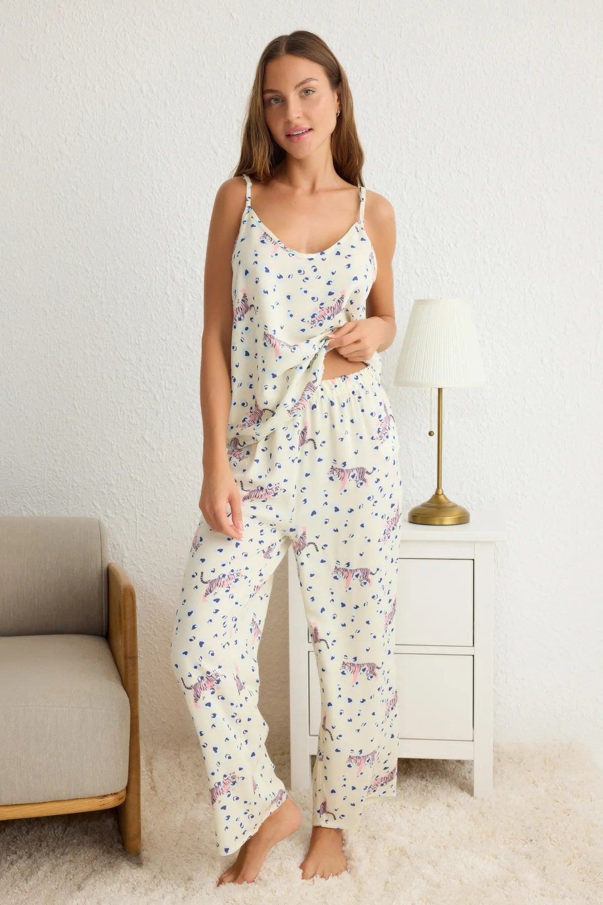 Animal Patterned Rope Suspender Viscose Woven Pajama Set