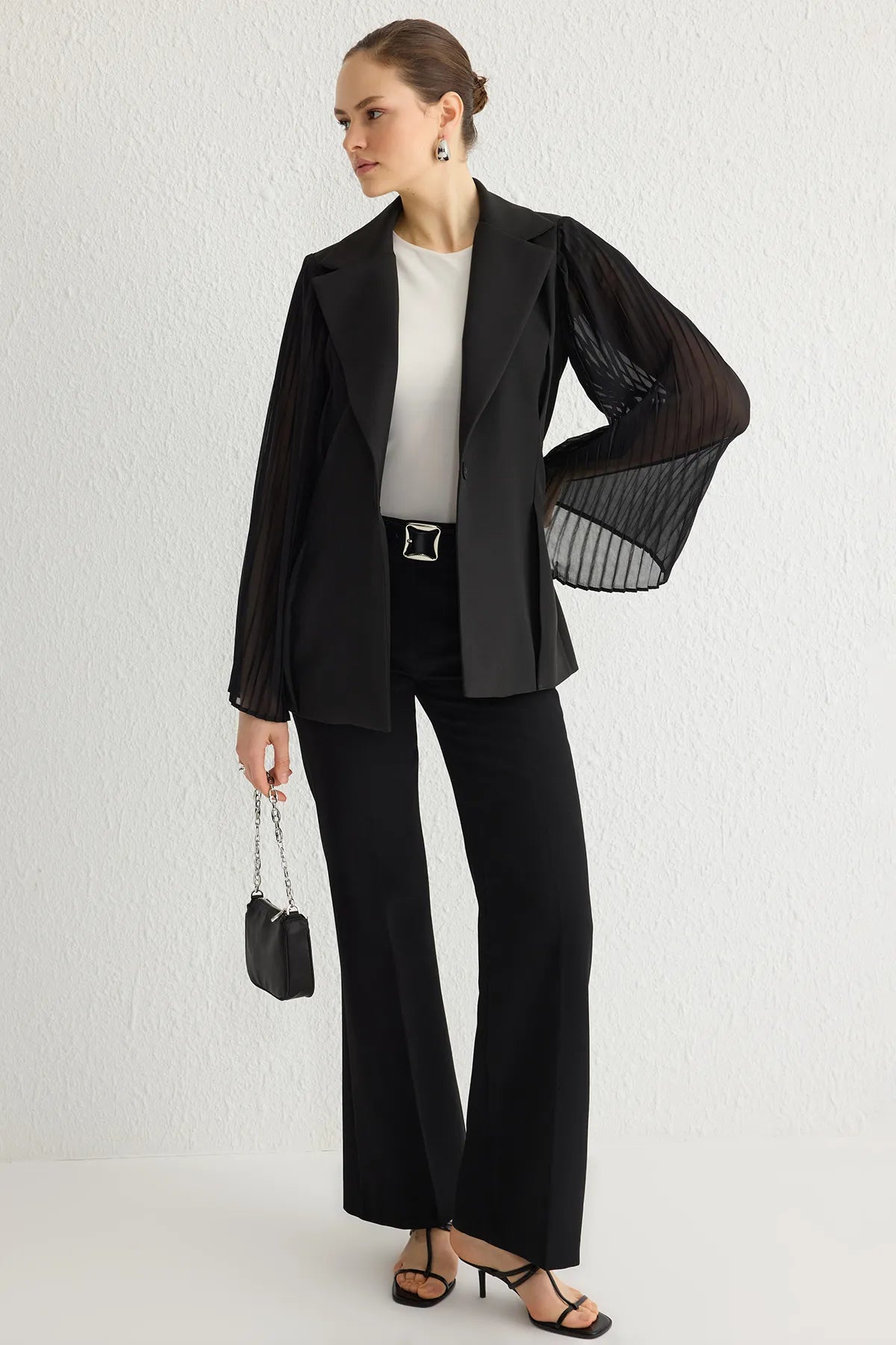 Black Chiffon Sleeves Fitted Woven Jacket