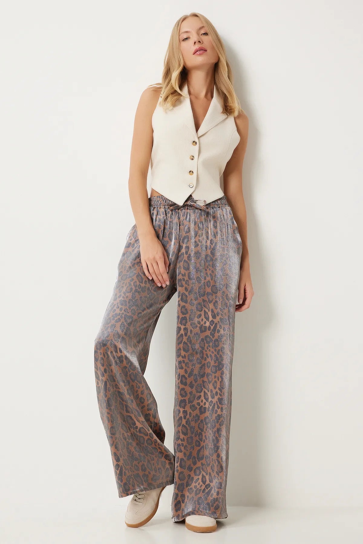 Black Beige Leopard Pattern Shiny Surface Loose Trousers