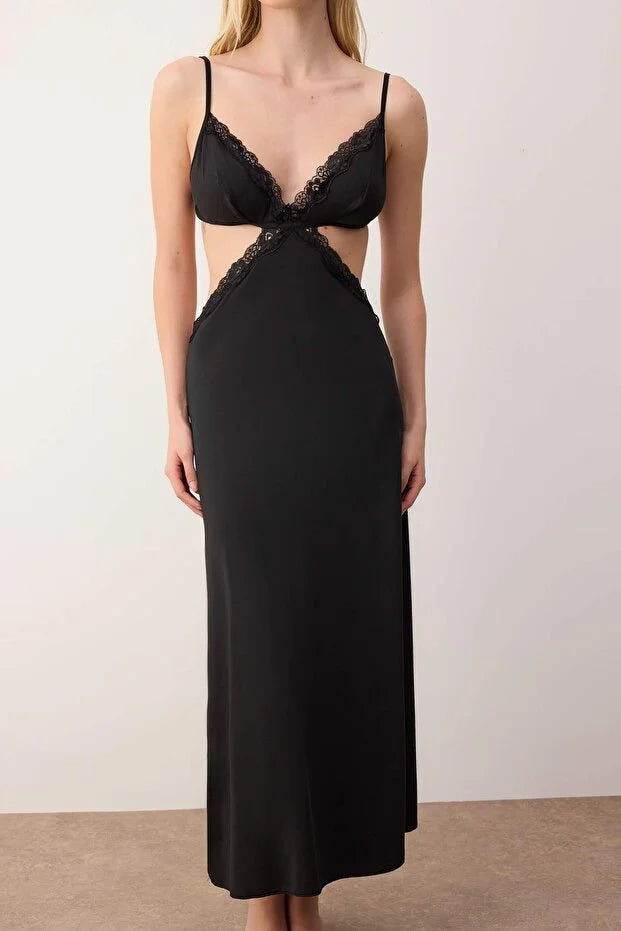 Black Window/Cut Out and Lace Detailed Uncovered Babydoll/Fantasy Nightgown