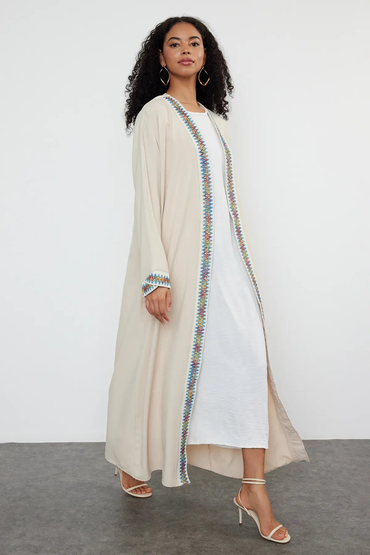 Stone Colored Accessory Piping Woven Cape &amp; Abaya