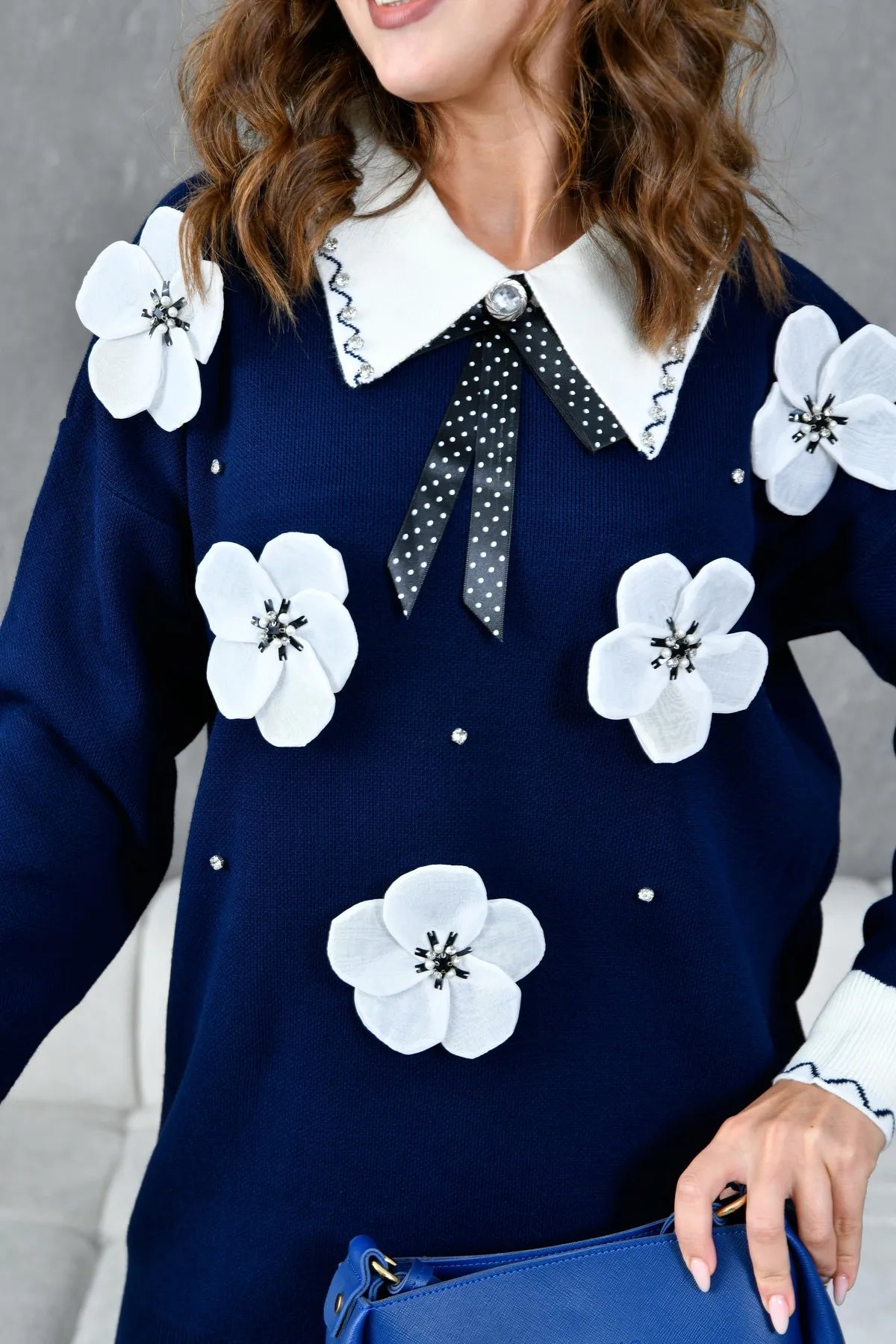 Flower and Stone Embellished Front Bow Ribbon Detailed Knitted Sweater and Trouser Set