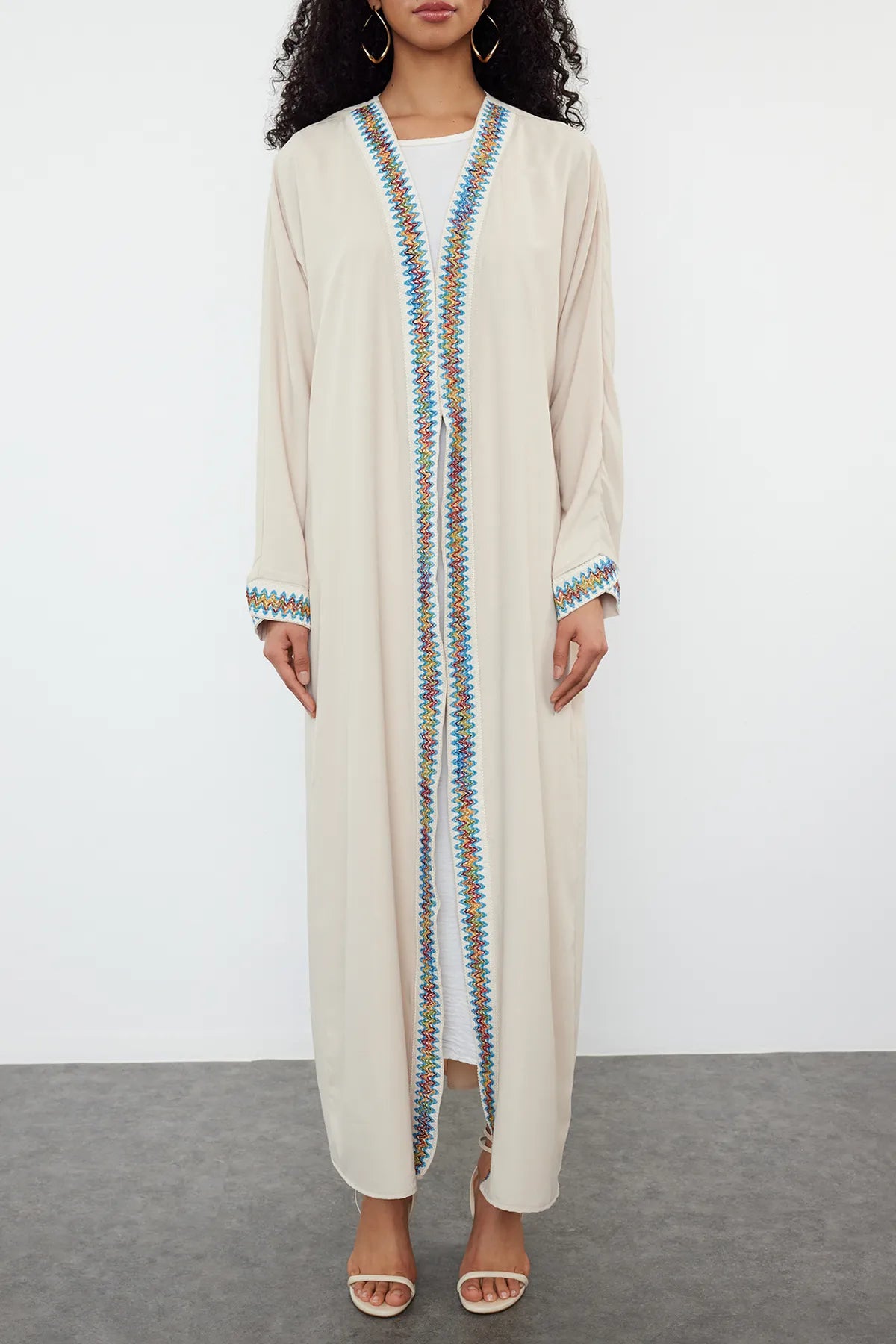 Stone Colored Accessory Piping Woven Cape & Abaya | | Lebbse Stone Colored Accessory Piping Woven Cape & Abaya | | Lebbse