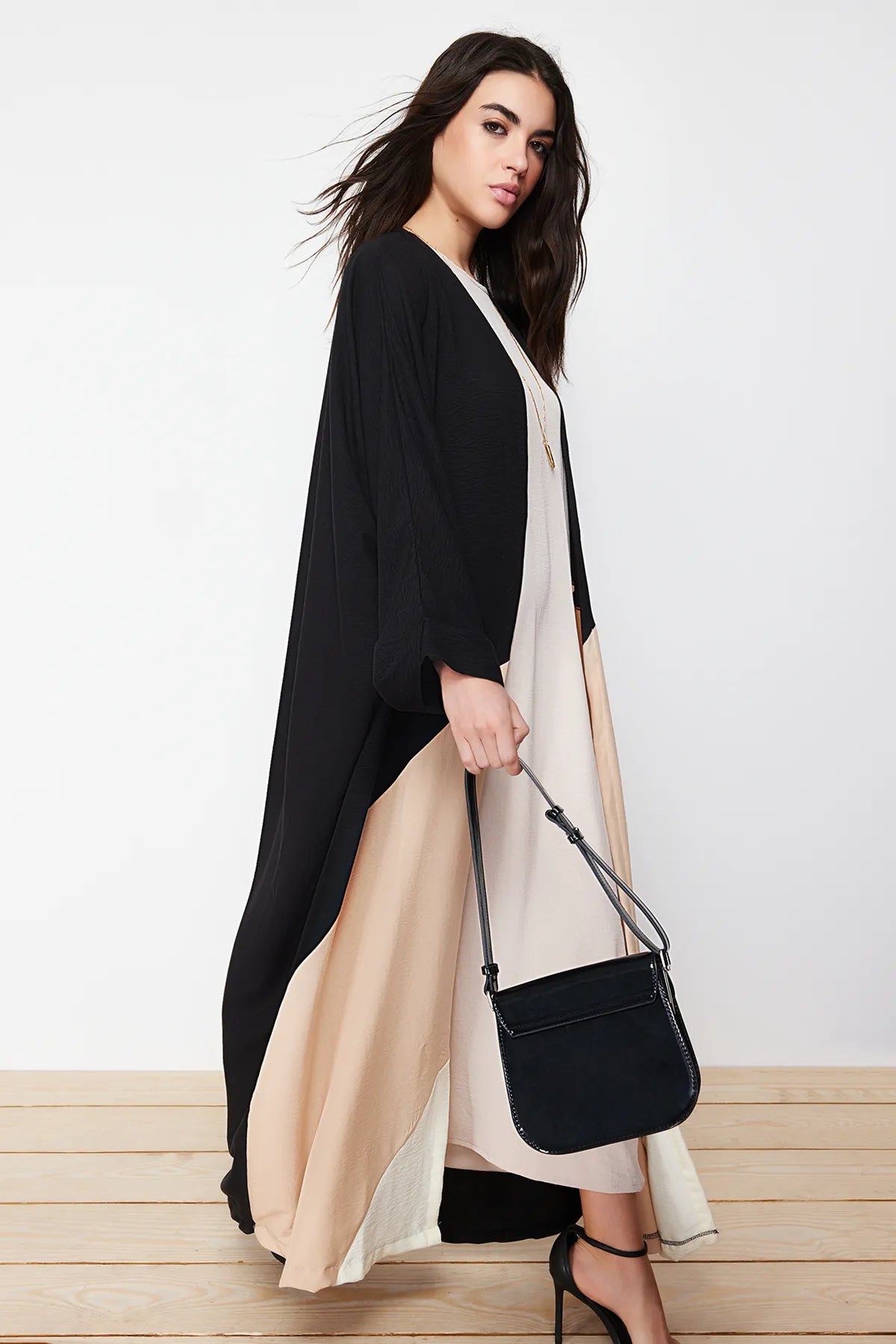 Stone Color Block Long Woven Cape &amp; Abaya