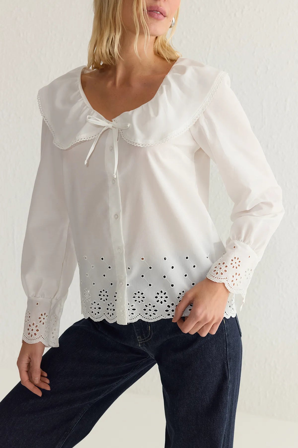 White Shirt with Embroidered Collar