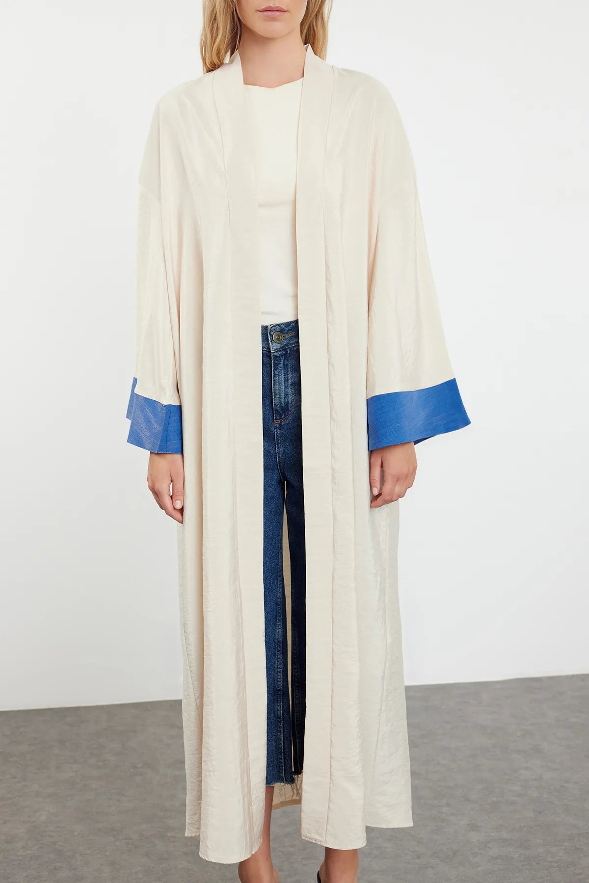 Stone Color Block Woven Cape &amp; Abaya