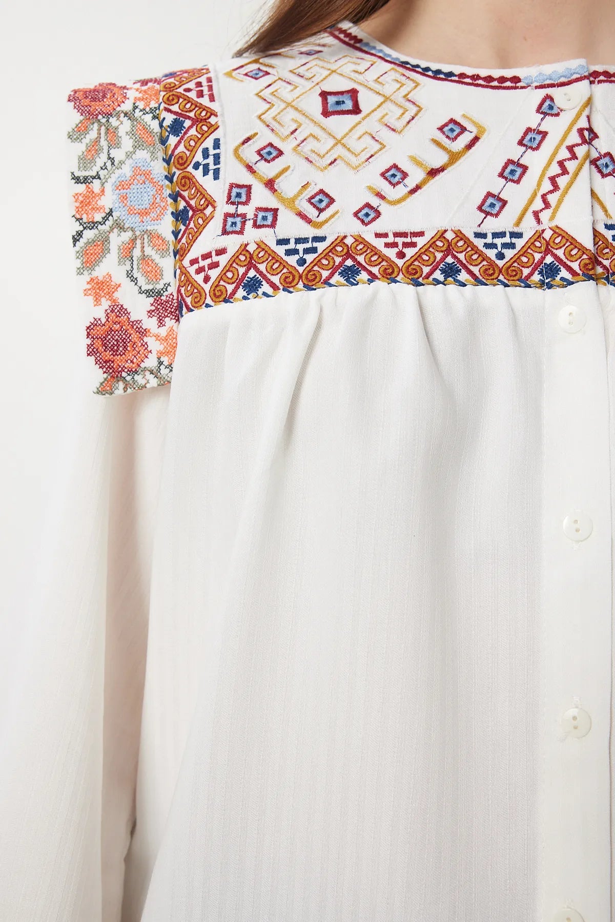 Embroidered Cotton Shirt Blouse WHITE