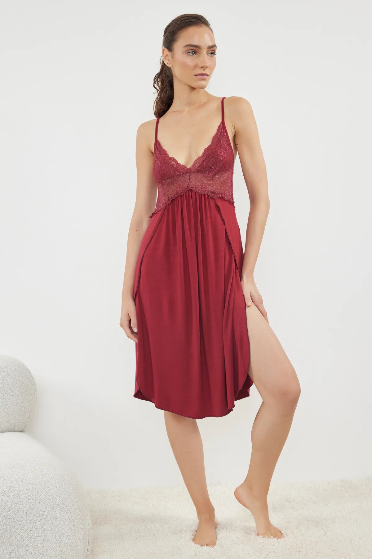 Burgundy 100% Cotton Lace Back and Slit Detailed Rope Strap Knitted Nightgown