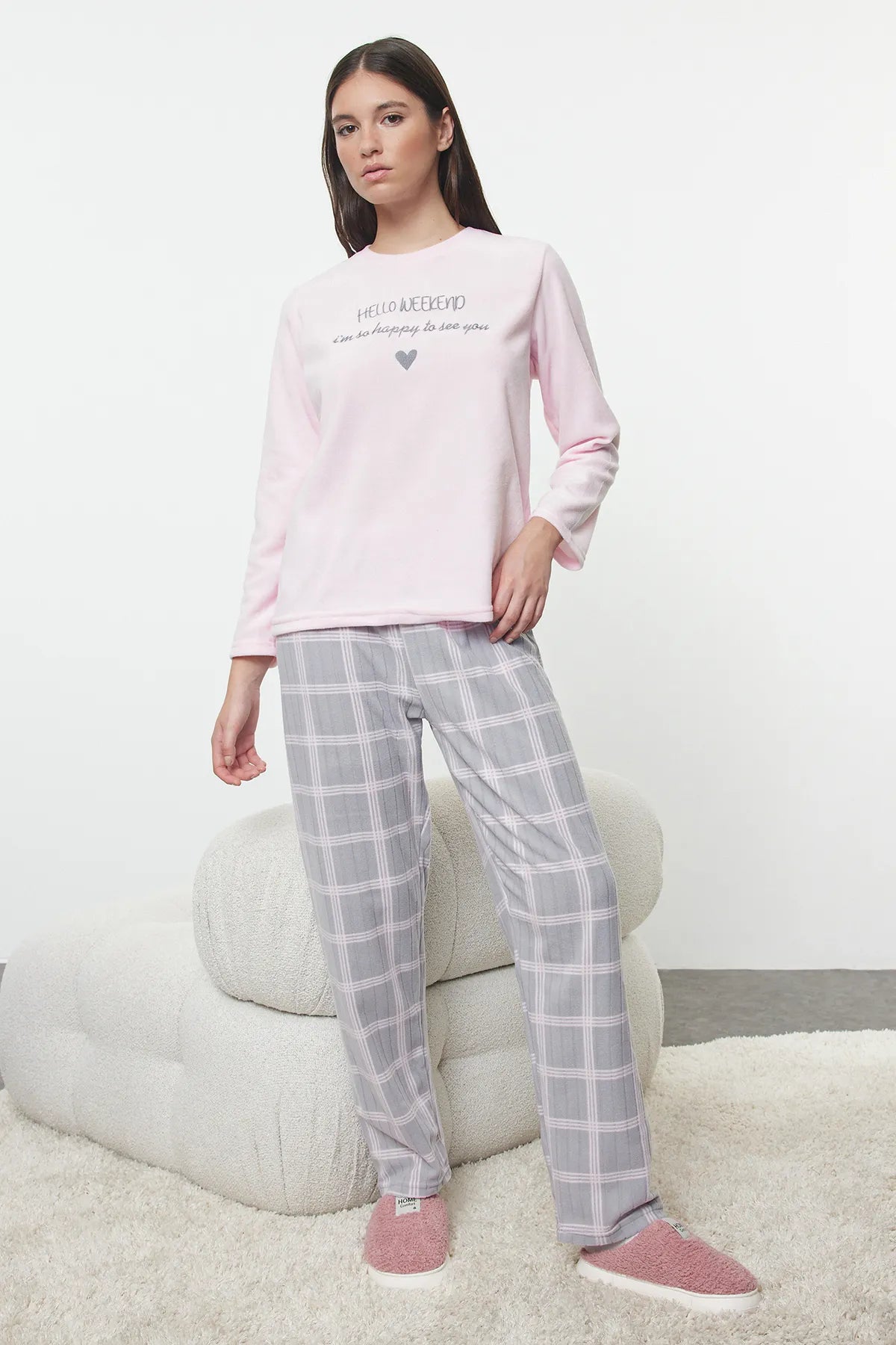 Powder Plaid Slogan and Heart Polar Winter Knitted Pajama Set