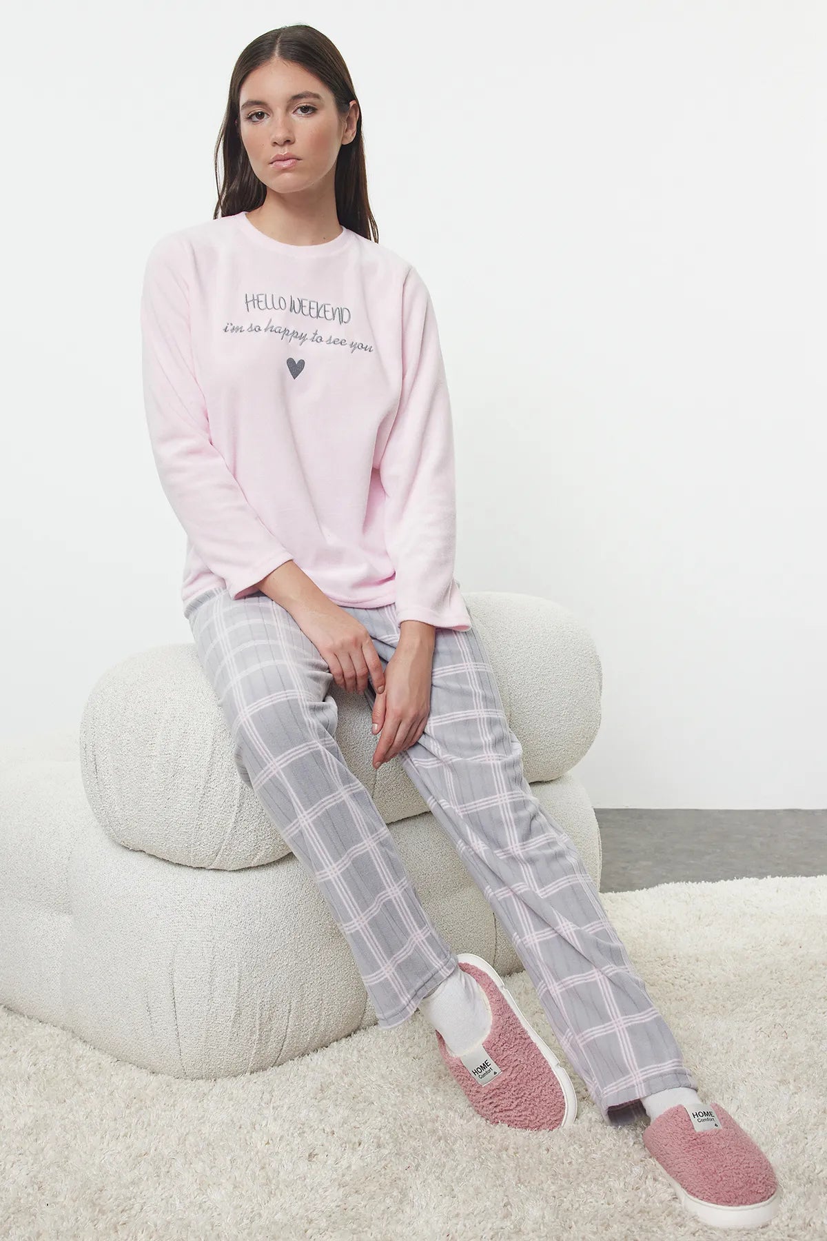 Powder Plaid Slogan and Heart Polar Winter Knitted Pajama Set