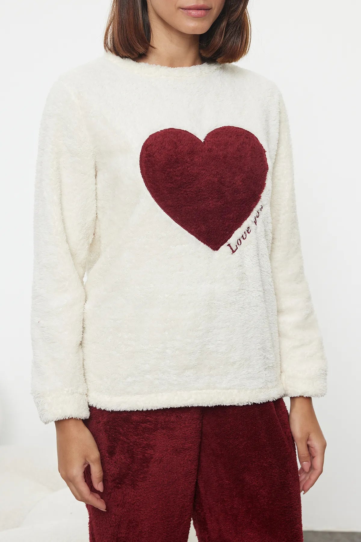 Offwhite-Burgundy Heart Wellsoft Winter Knitted Pajama Set