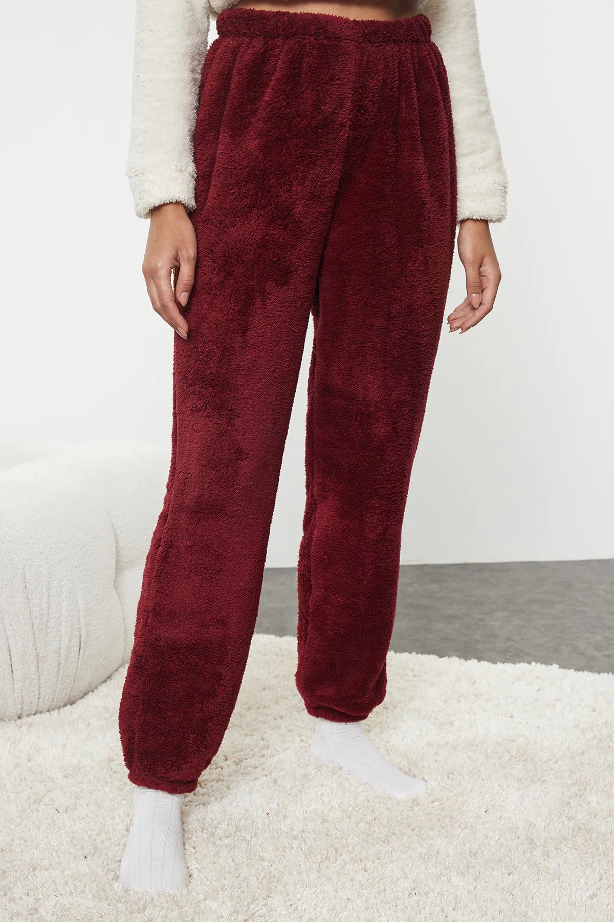 Offwhite-Burgundy Heart Wellsoft Winter Knitted Pajama Set