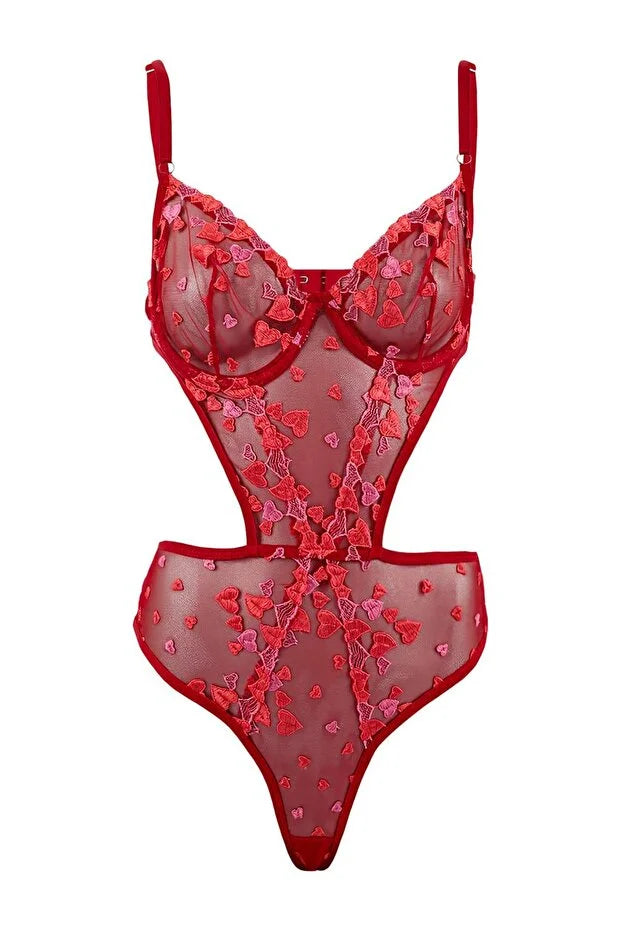 Red Tulle Regular Fit Heart Detail Non-Padded Body