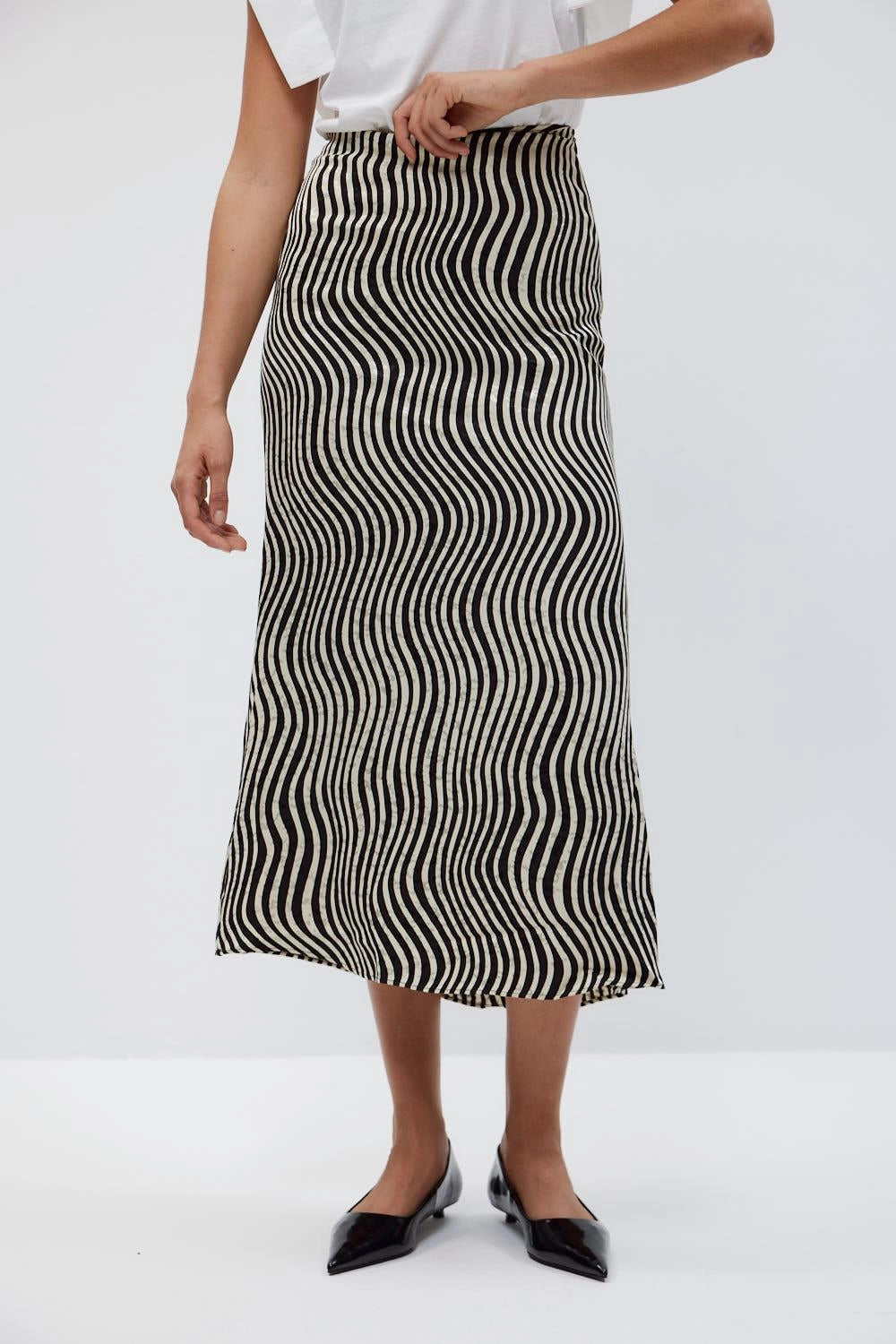 Patterned Midi Black Beige Satin Skirt