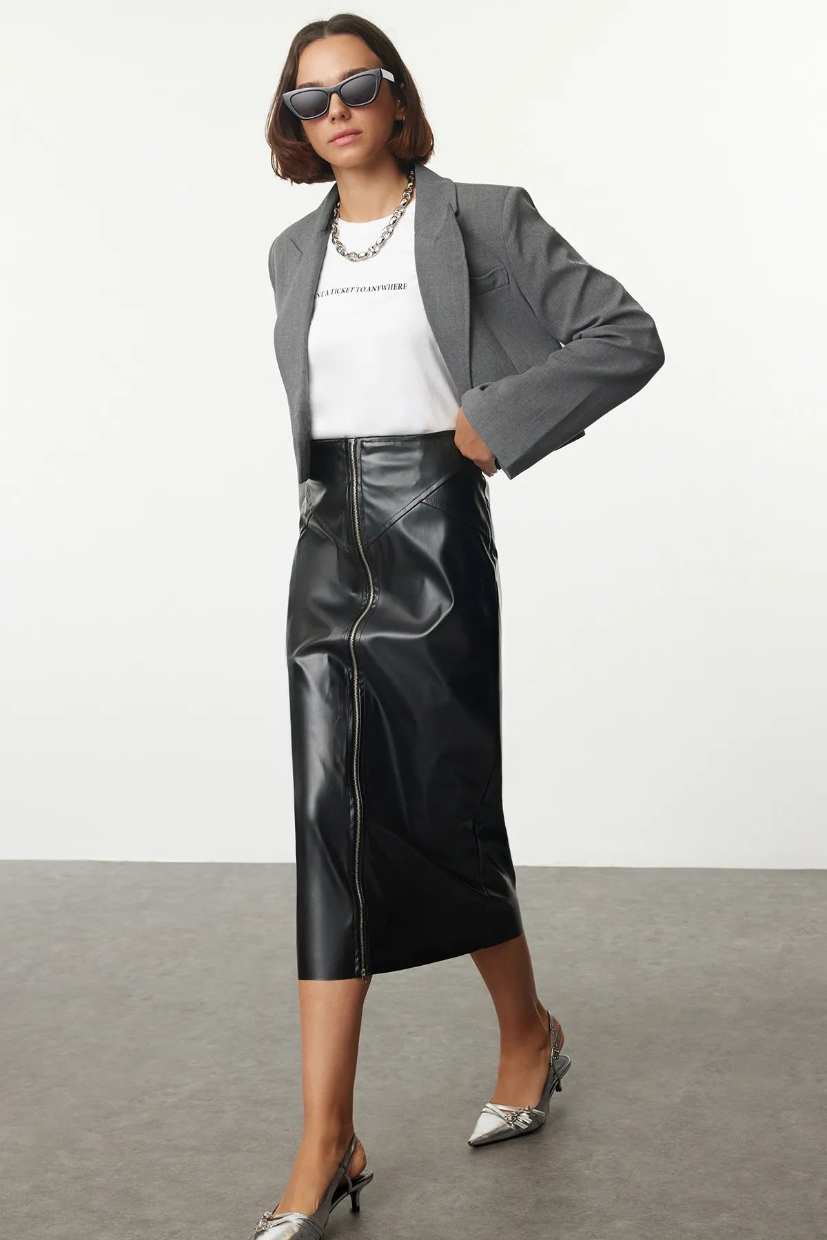 Black Zipper Detailed Midi Faux Leather Skirt