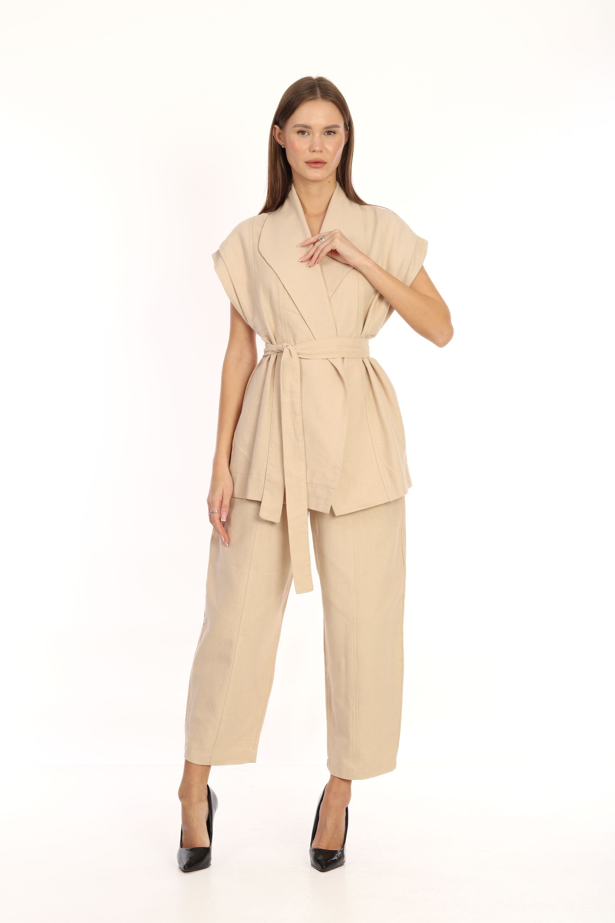 Juno Vest Belted Suit Beige