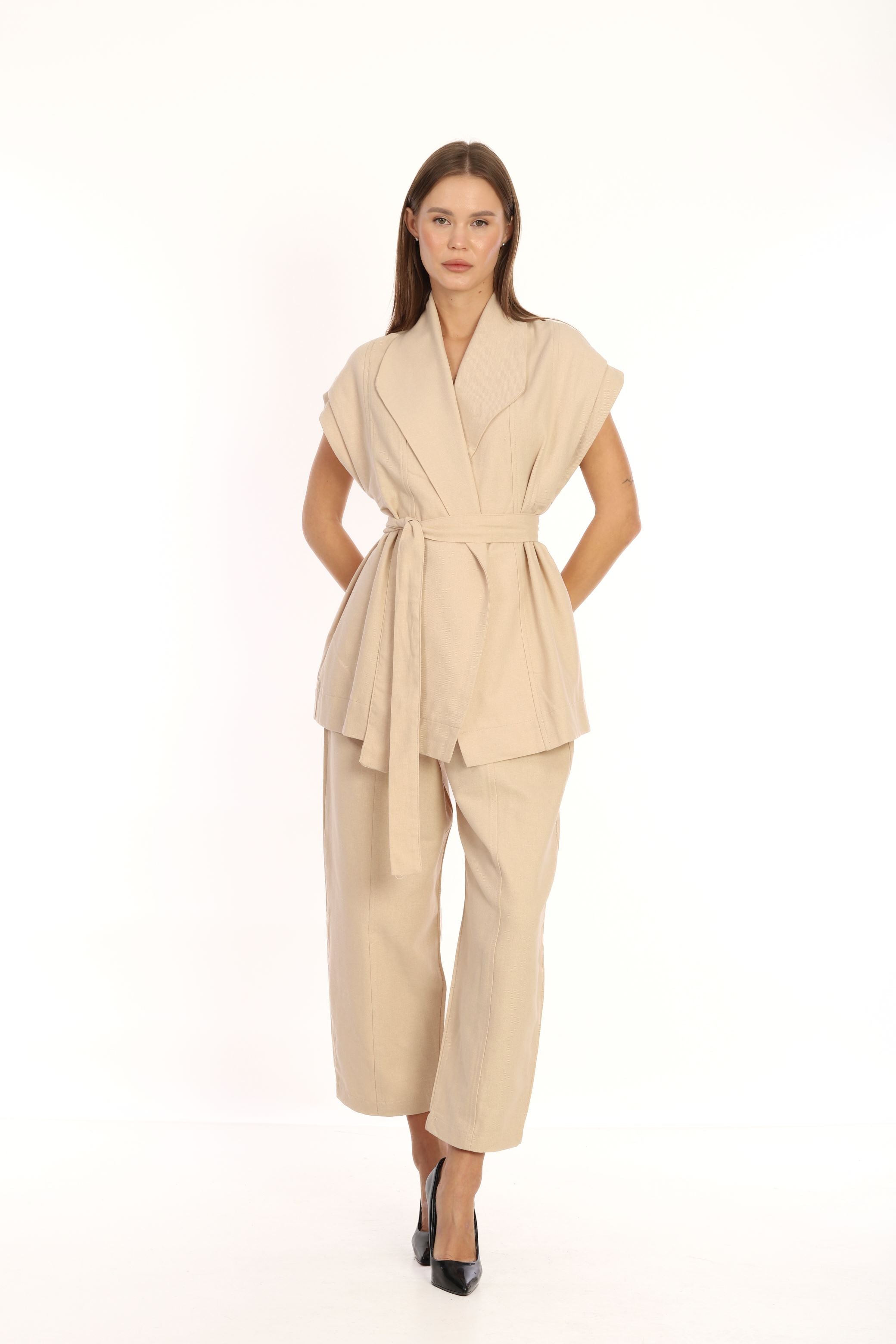 Juno Vest Belted Suit Beige